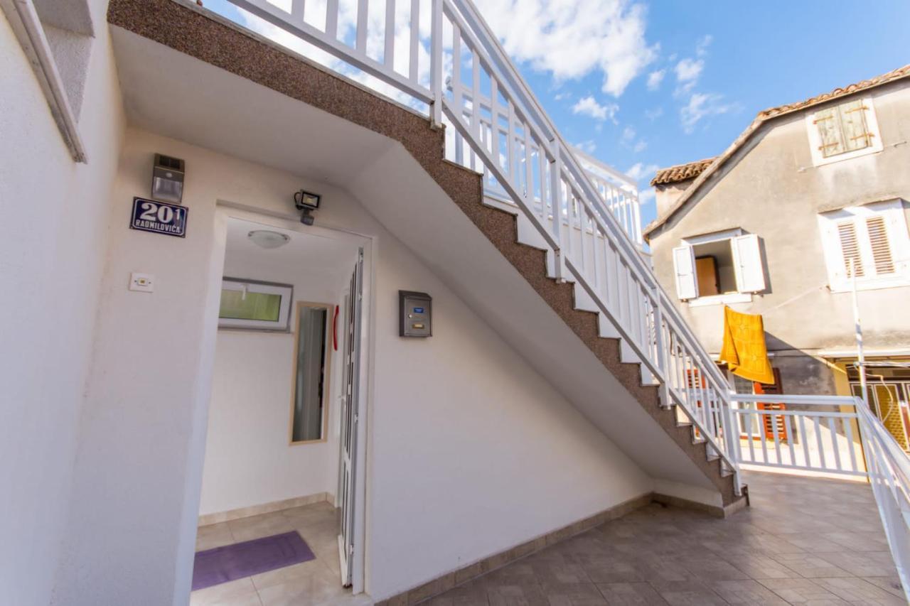 Sophie Apartman